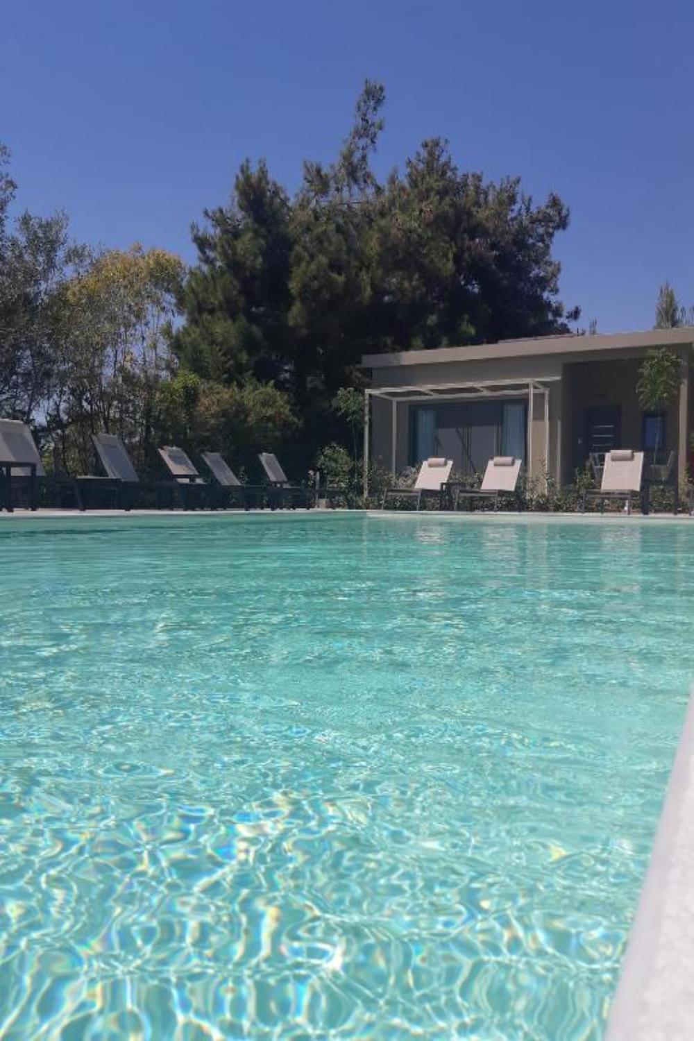 8 Boutique Suites
