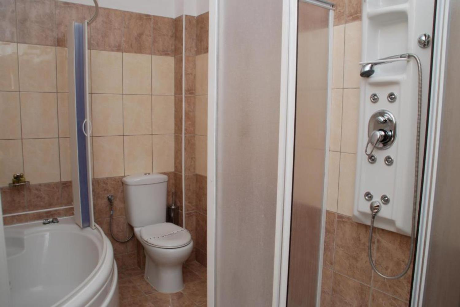 Grand Platon Hotel 9