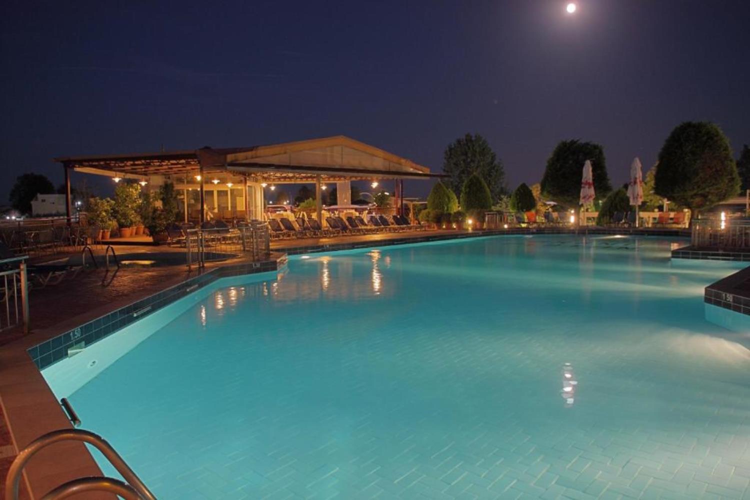 Grand Platon Hotel 12