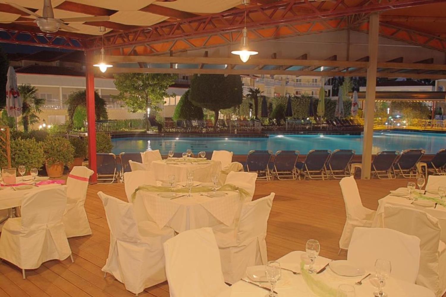 Grand Platon Hotel 14