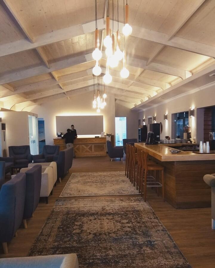 Akron Seascape Resort