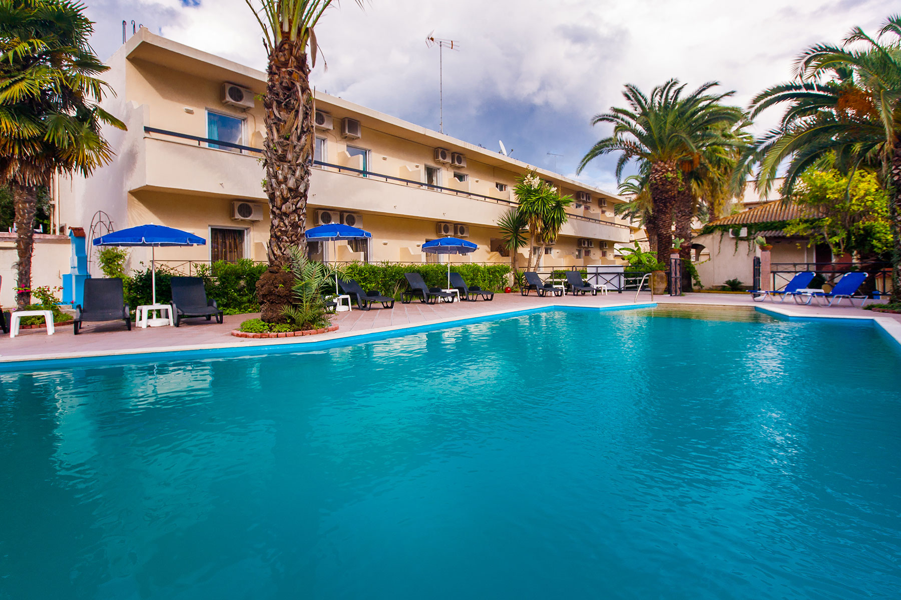 Ipsos Di Mare Beach Hotel