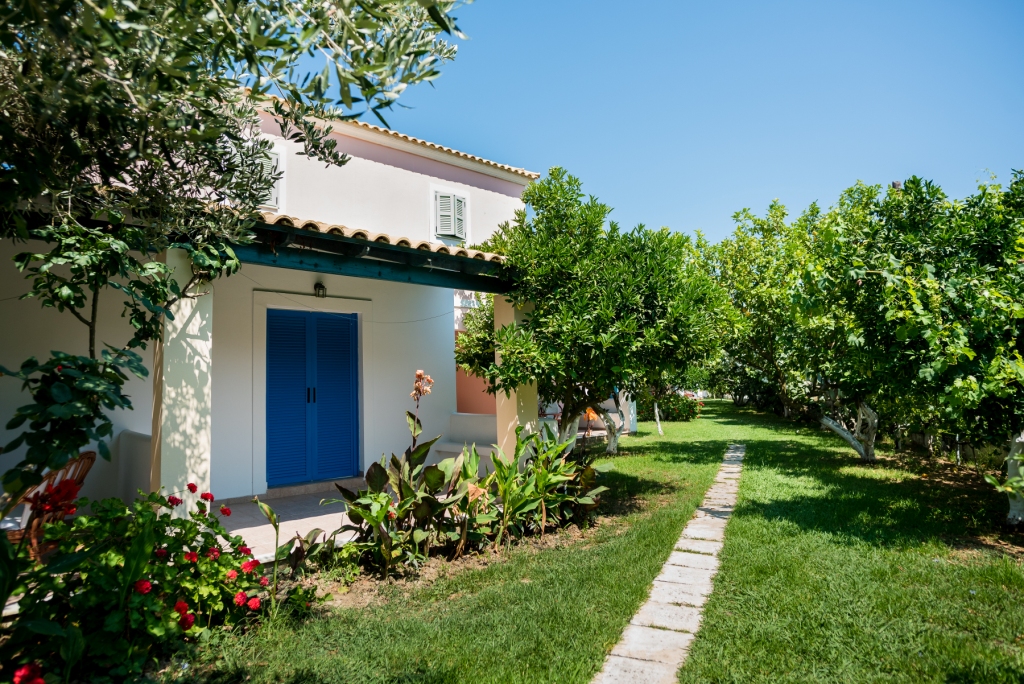 3 Stars Hotel Village