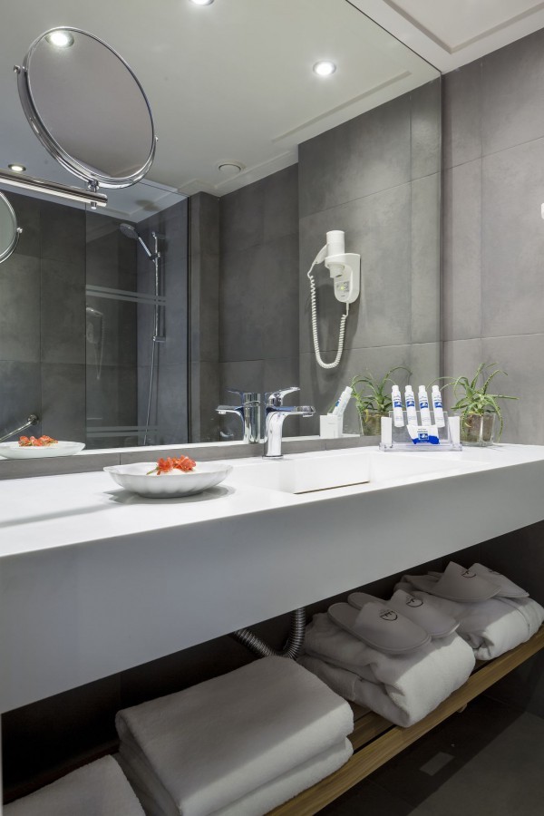 Kontokali Bay Resort  Spa