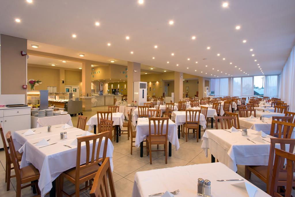 Sidari Panorama Hotel